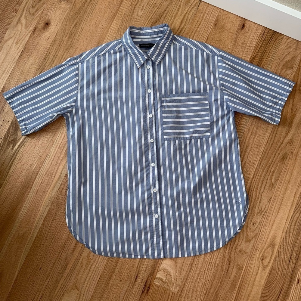 Banana Republic 100% Cotton Short Sleeve Button Down Collared Shirt Striped M